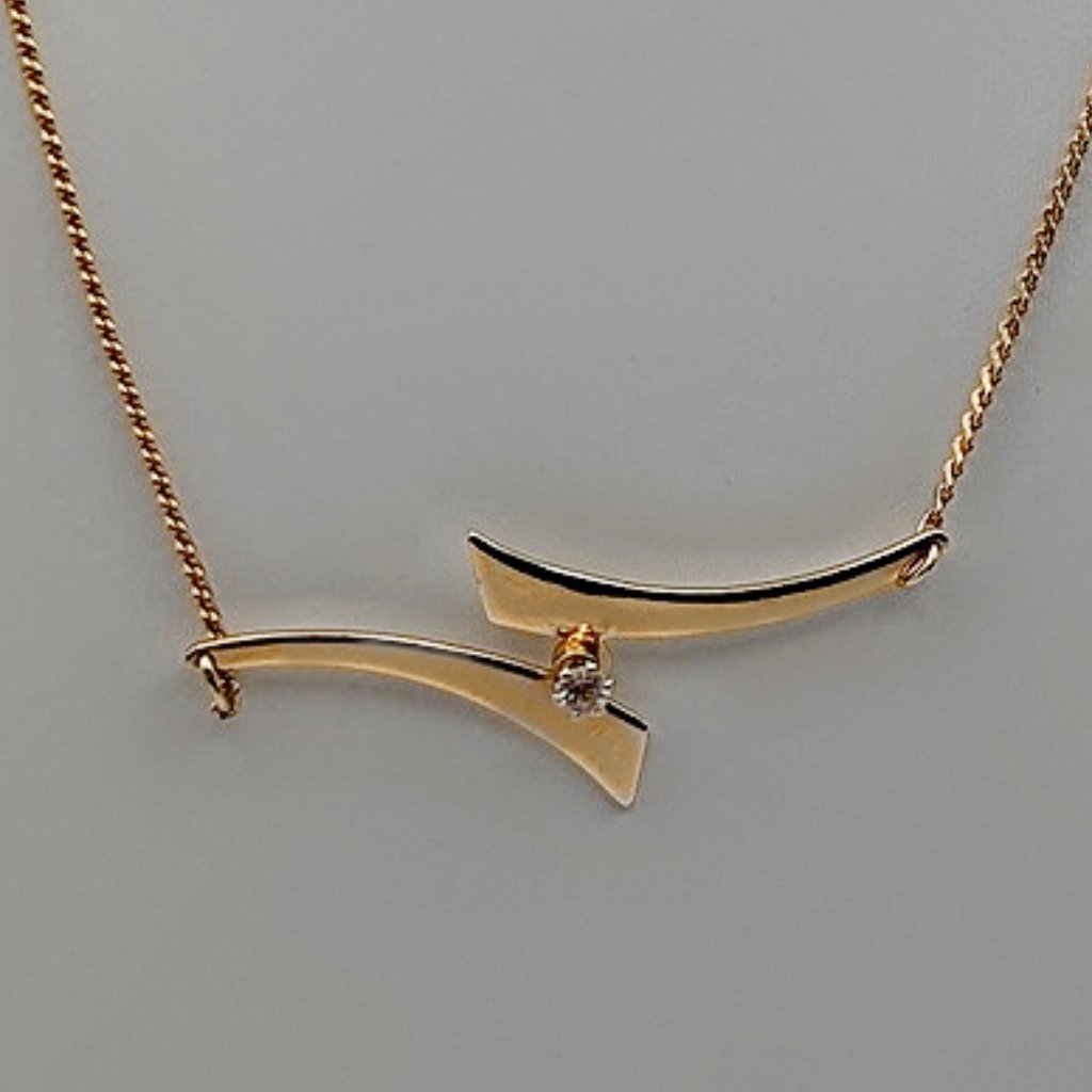 Sarah Coventry Gold Tone Necklace  Vintage Gold Tone Necklace